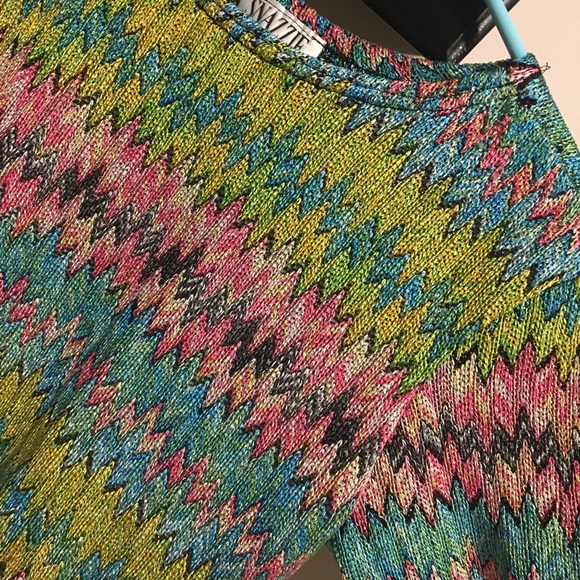 Vintage Snazzie,  Colourful Metallic Top, Medium, EUC - Picture 3 of 8